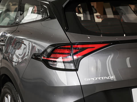 2025�� 2.0T ��������������