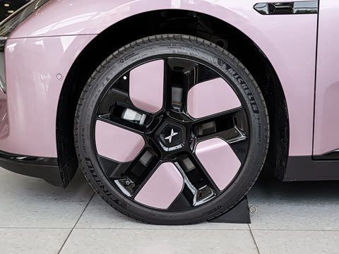 2026�� 640 �������� Plus