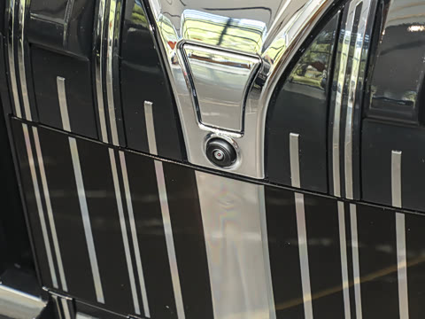 2026�� 740Li ������ M�˶���װ