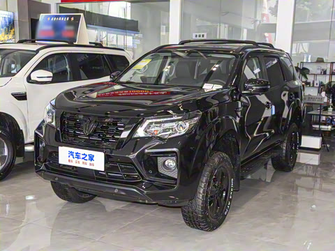 2025�� 2.0T ��������ʿ��