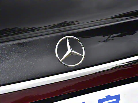 2026�� E 300 L ʱ����