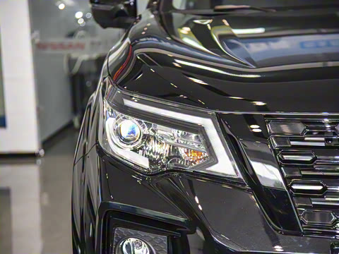 2025�� 2.0T ��������ʿ��