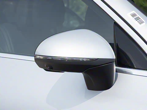 2025�� �Ŀ� GLC 260 L 4MATIC ������