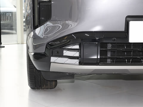 2025�� 205km Pro+��