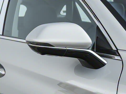 2025�� 2.0T ����60���������