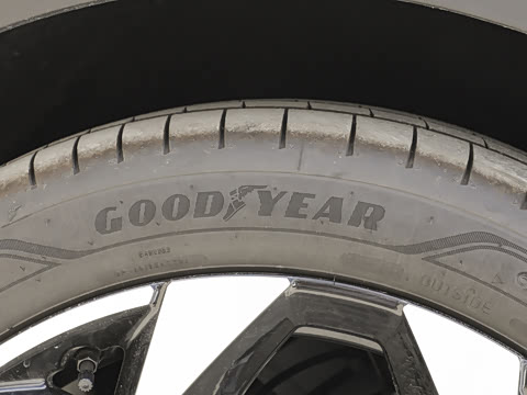 2026�� 85kWh Pro