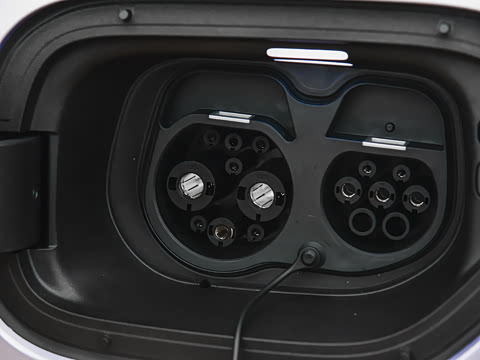 2025�� �����Ǽݰ� 75kWh