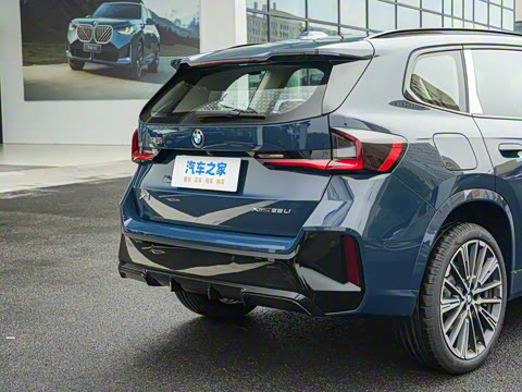 2025�� xDrive25Li M�˶���ҹ��װ