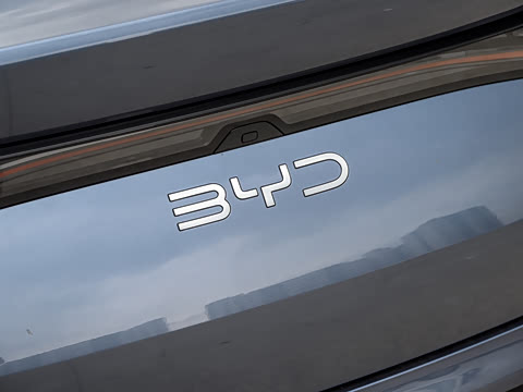 2025�� EV 545KM������