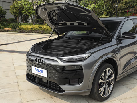 2026�� quattro Ǭ���Ǽݰ�