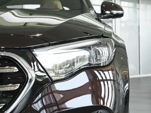 2026�� �Ŀ� E 260 L