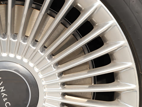 2026�� 2.0T Ultra 5��