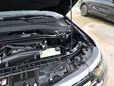 2027�� 2.3T EcoBoost ��������plus�� 7��