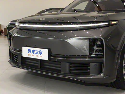 2025�� Max ���ܻ��°�