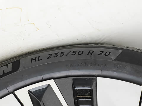 2026�� 1.5T ������