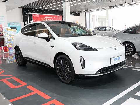 2025�� 825 Max��