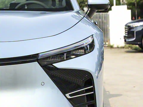 2025�� ���� Plus ��������