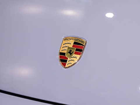 2026�� Carrera 3.0T