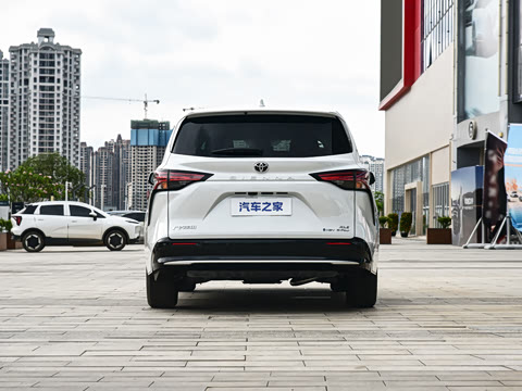 2027�� 2.5L ˫������������