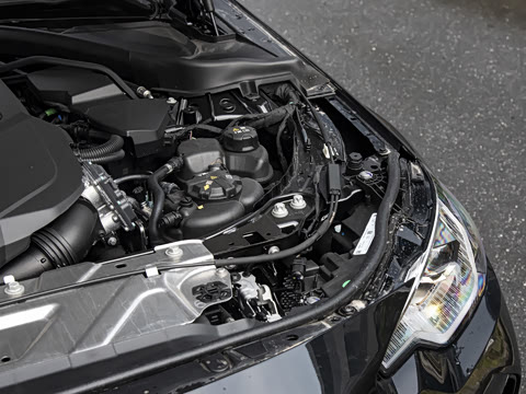 2026�� M240i xDrive