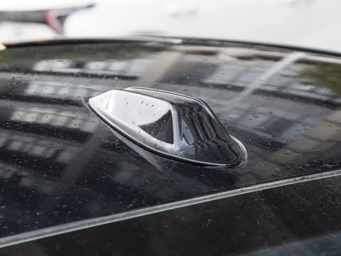 2026�� M240i xDrive