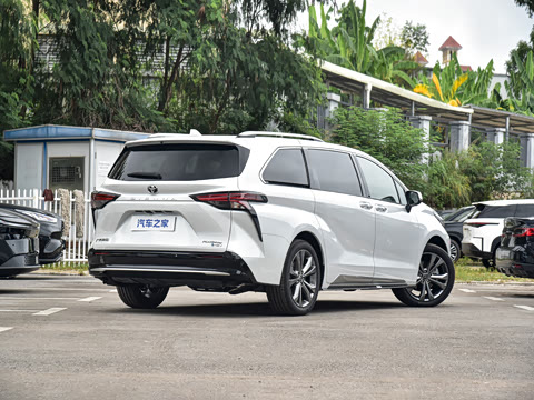 2027�� 2.5L ˫�����������