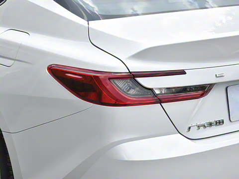 2026�� ˫�� 2.0HE ��Ӣ��