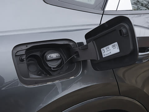 2026�� quattro 45�����ذ� 40TFSI ʱ����