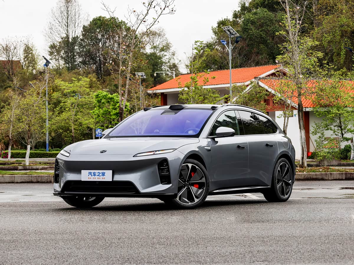 NIO ET5T