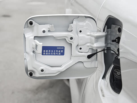 2027�� 2.5L ˫��������������