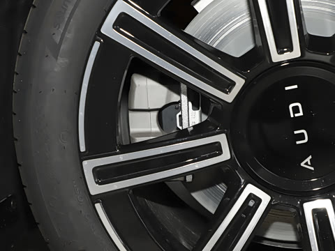 2026�� �ȷ�quattro��