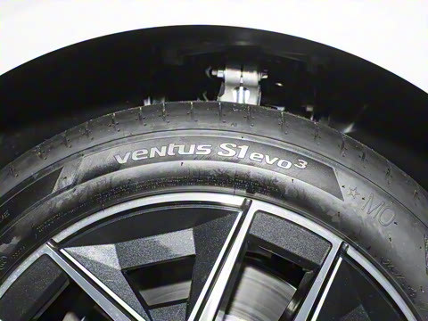 2026�� eDrive 35L M�˶���װ