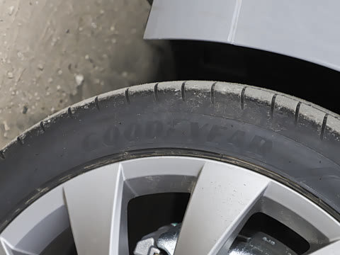 2026�� 3000������ѡ�� 380TSI ��Ŀ