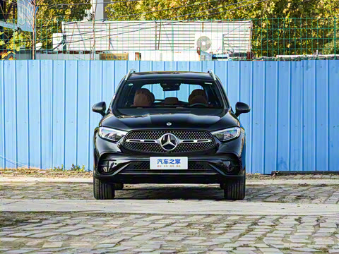 2026�� GLC 300 L 4MATIC ������ 5��