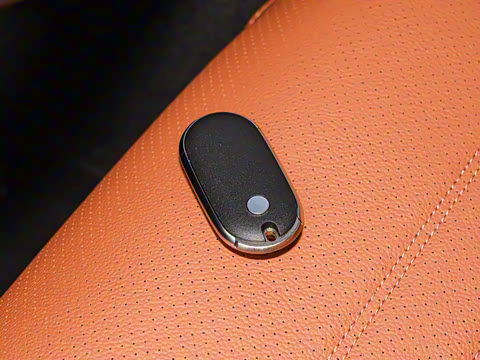 2026�� GLC 300 L 4MATIC ������ 5��