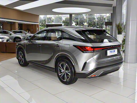 2026�� 350h ����������