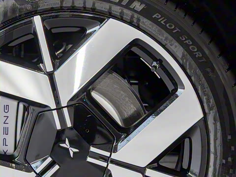 2026�� ���� 725 Max �콢��