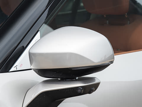 2025�� 2.0T ̽����