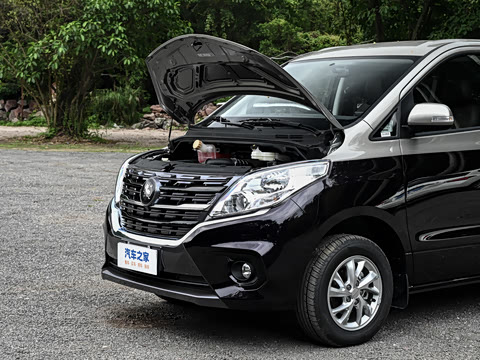 2027�� 2.0L ������ 7��