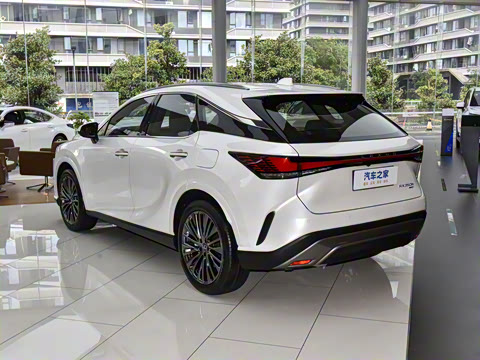 2026�� 350h ����������