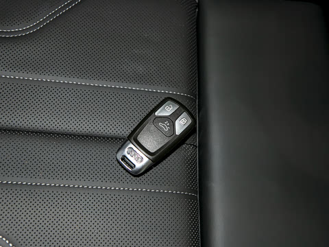 2026�� 45�����ذ� 40 TFSI ʱ�ж�����