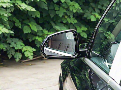 2025�� sDrive25Li M�˶���װ