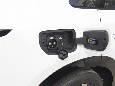 2025�� ����200 Pro