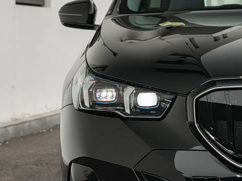 2026�� �Ŀ� 530Li ������ M�˶���װ