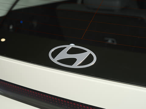 2025�� ����SMART�� 64.2kWh