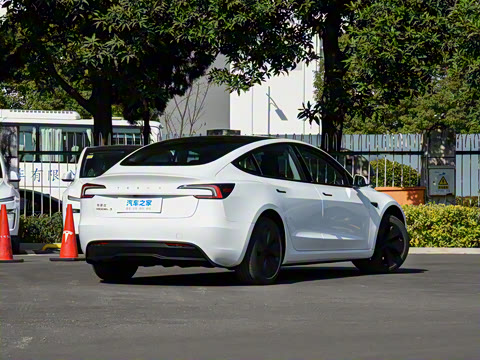 2025�� �Ŀ� ����������