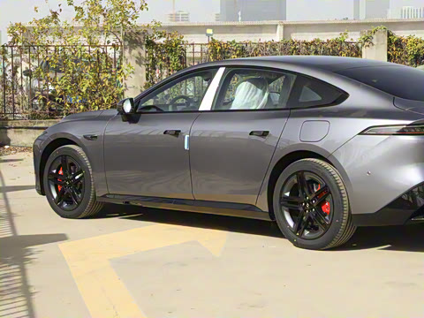 2026 007+  650 Ultra+״