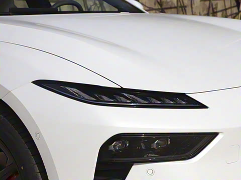 2026 007+  650 Ultra+״