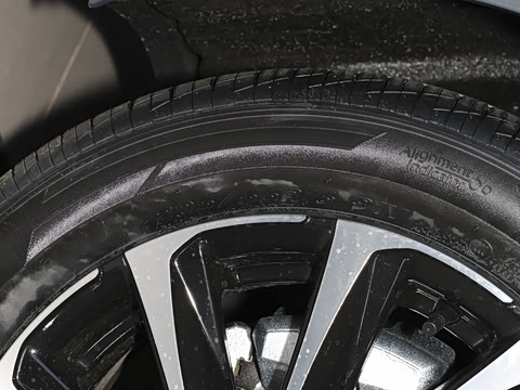 2026�� 1.8L ˫�� ��Ӣ��