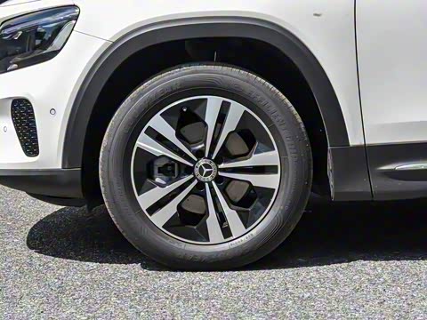 2025�� GLB 200 ������